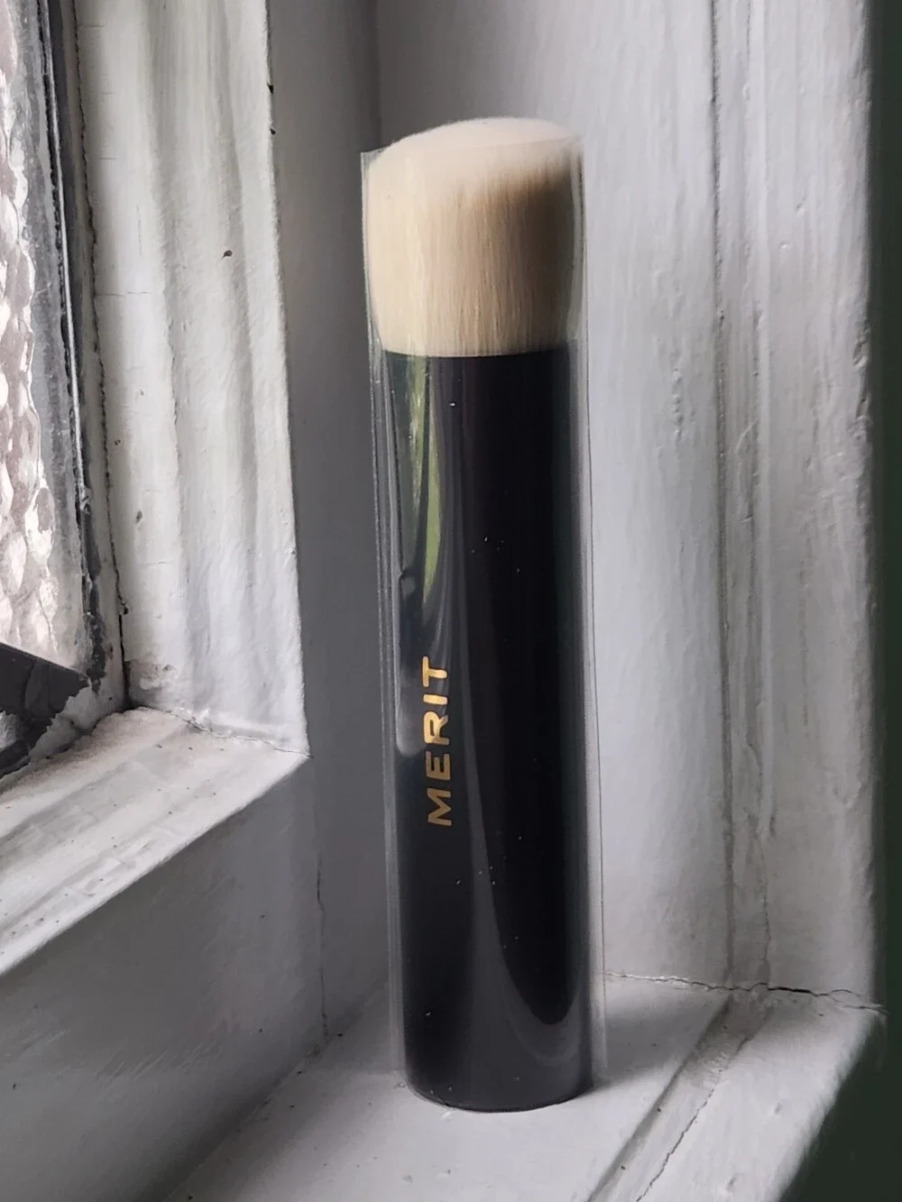 NIB MERIT THE BRUSH NO 1 TAPERED BLENDING BRUSH